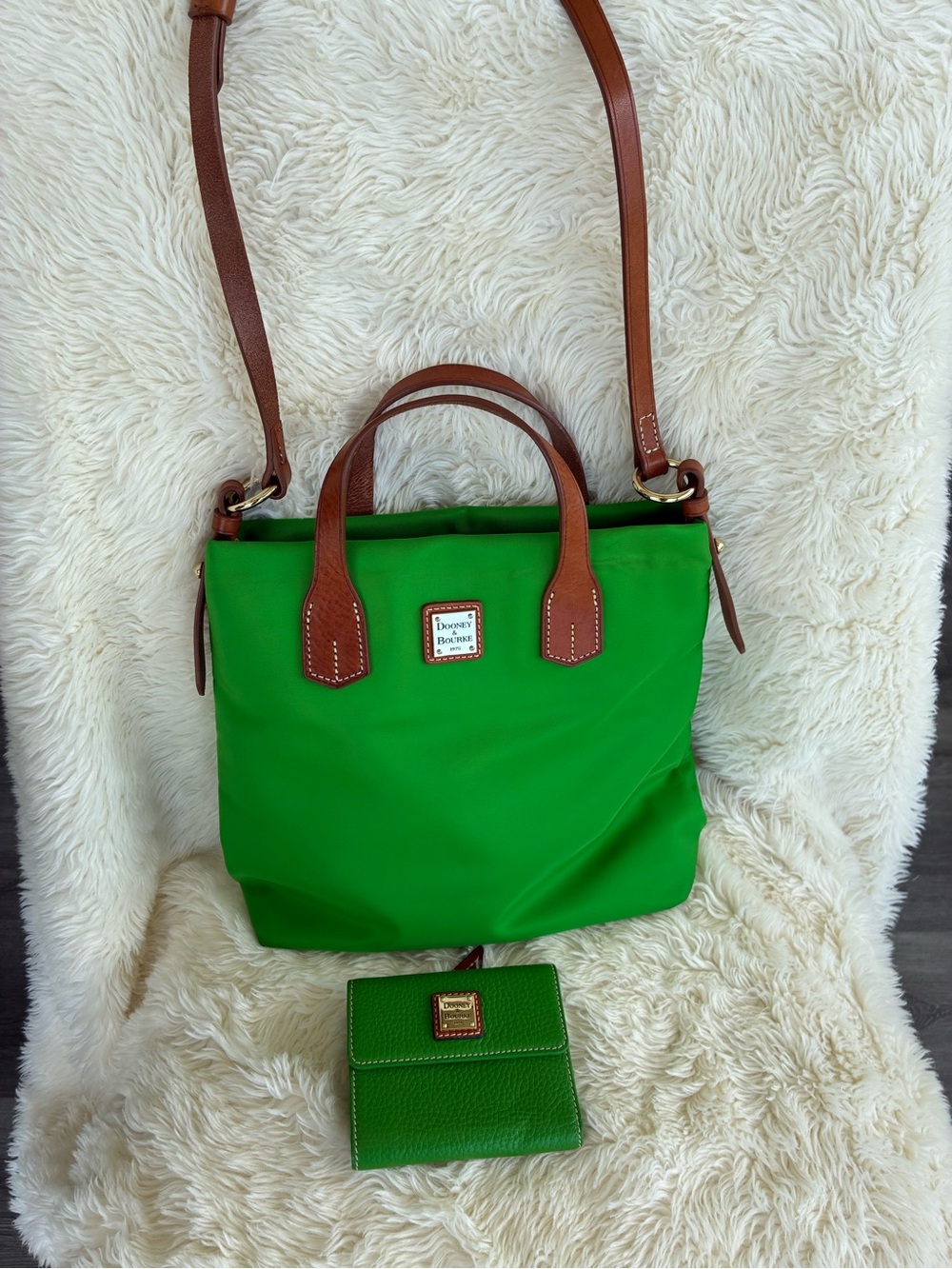 Dooney & Bourke crossbody nylon